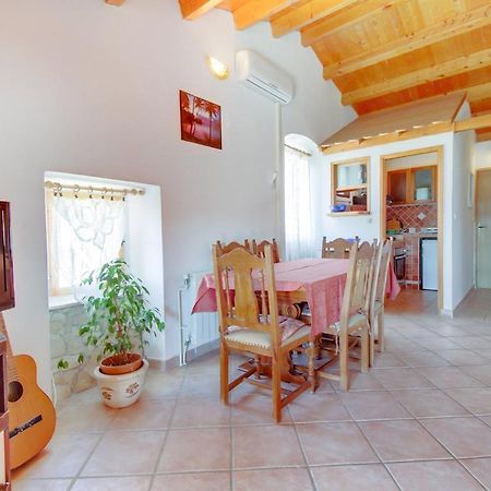 Apartments With A Parking Space Mali Losinj Luaran gambar
